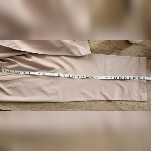 Nike Golf Fit Dry Men's 36/30 Beige Golf Performance Pants - Picture 7 of 7